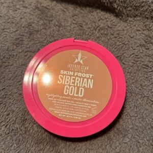 Jeffree Star Skin Frost Highlighter - Siberian Gold (Pink Compact)